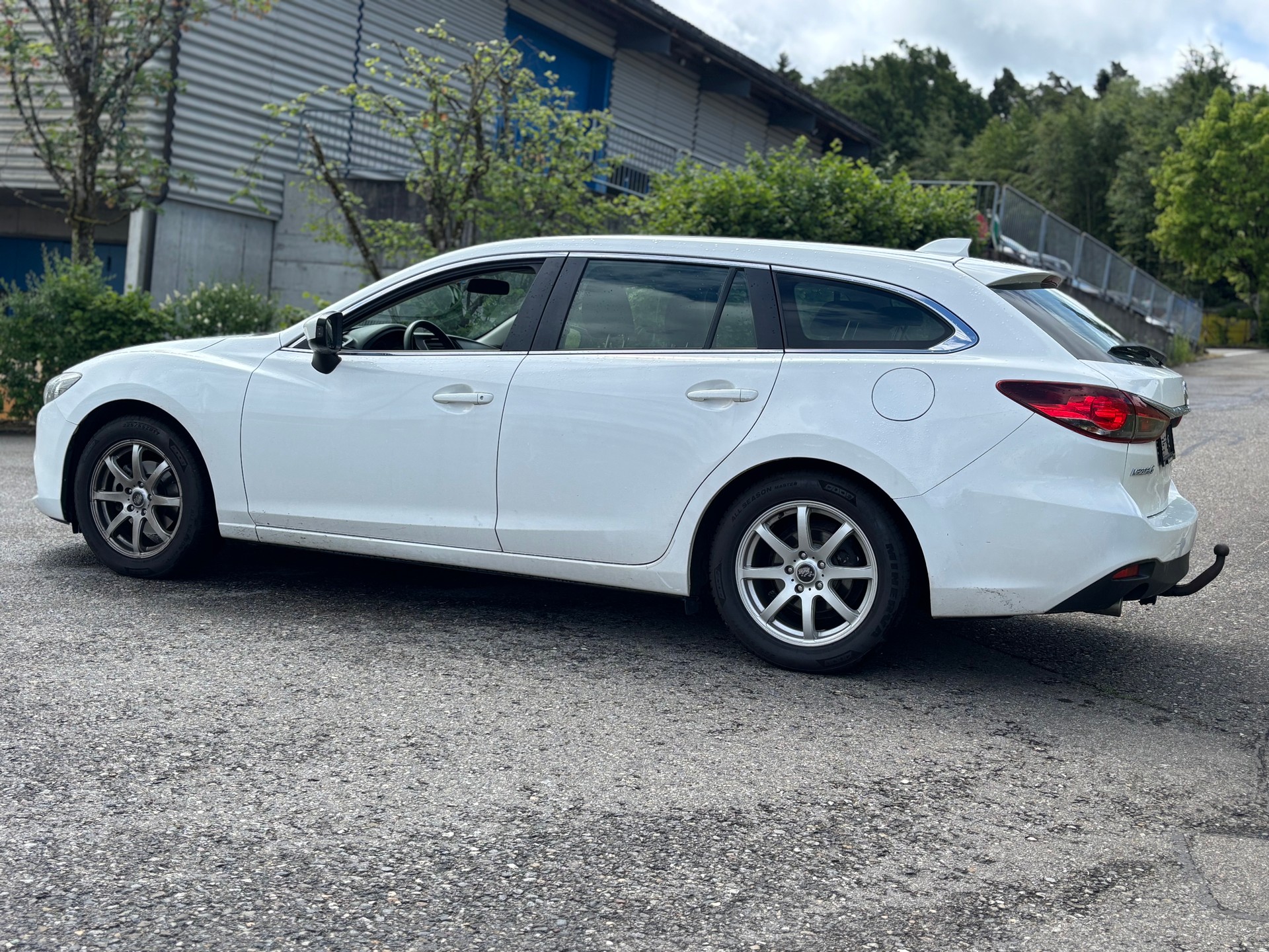 MAZDA 6 Sportwagon 2.2 D 16V Ambition-image-5
