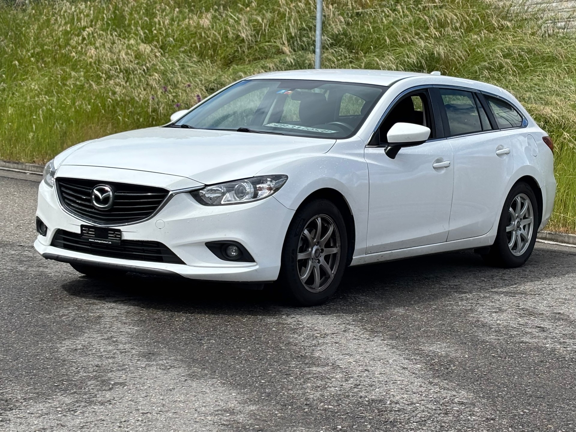 MAZDA 6 Sportwagon 2.2 D 16V Ambition-image-0