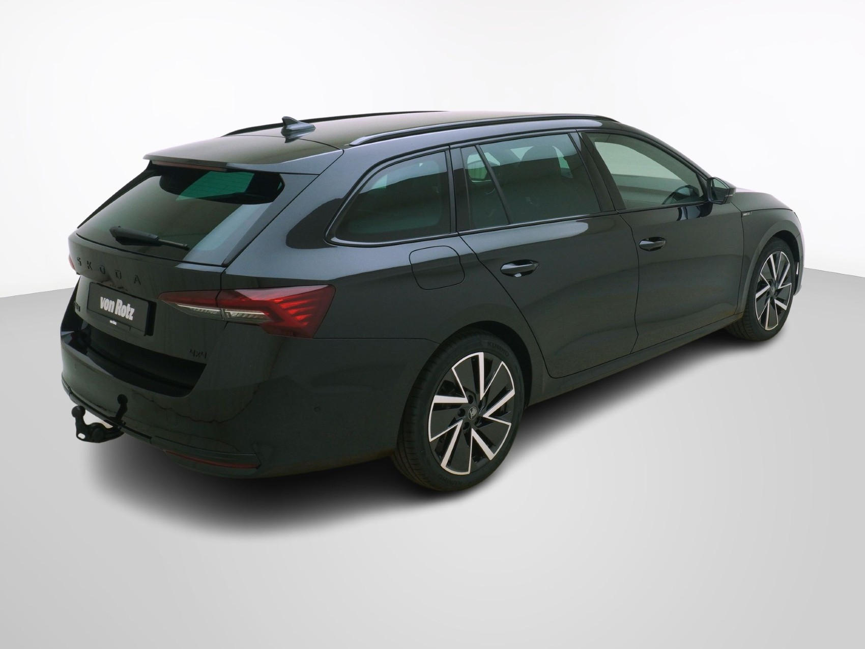 SKODA Octavia 2.0 TSI SportLine 4x4 DSG-image-4
