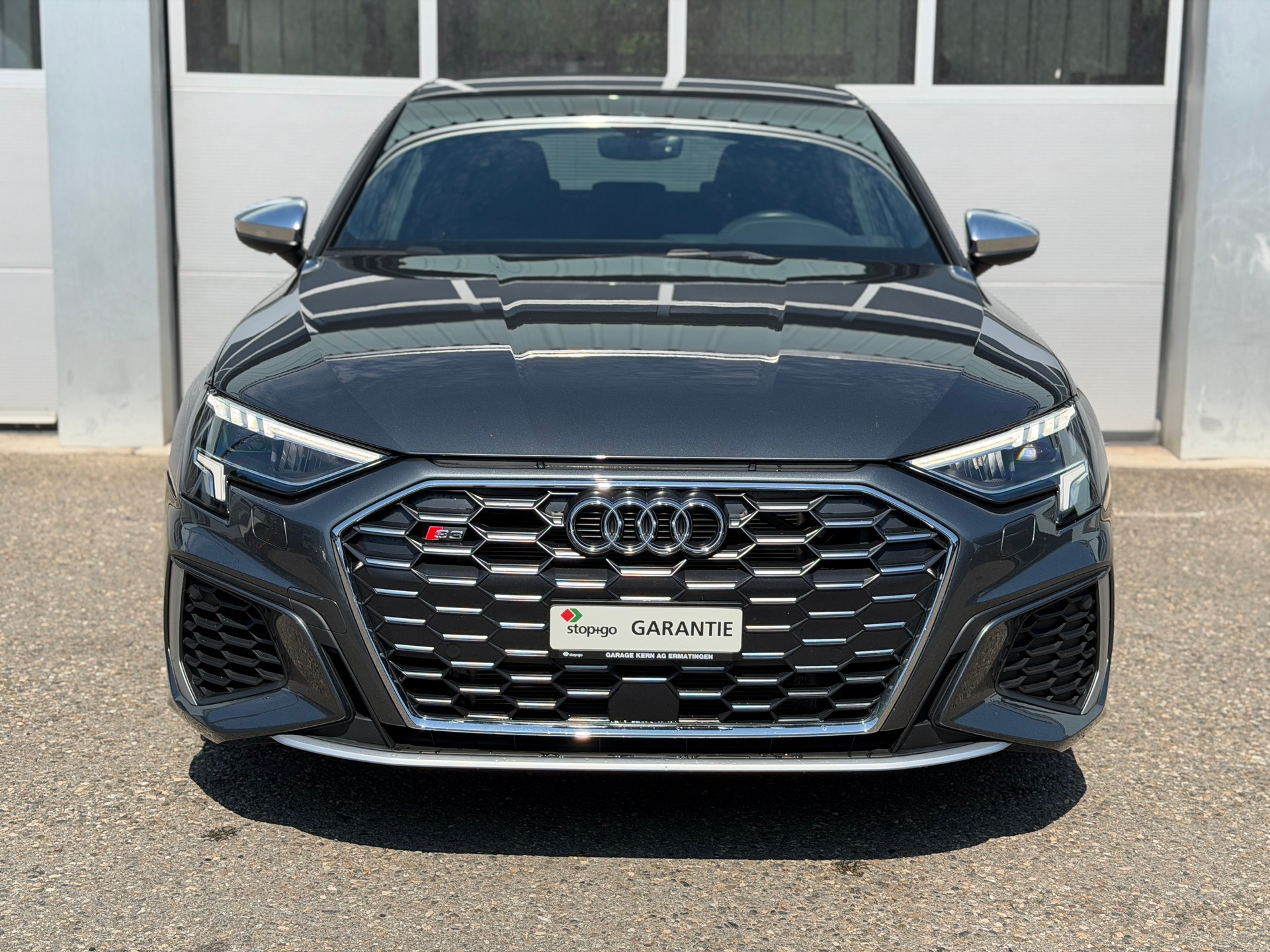 AUDI S3 Sportback 2.0 TFSI quattro S-tronic-image-2