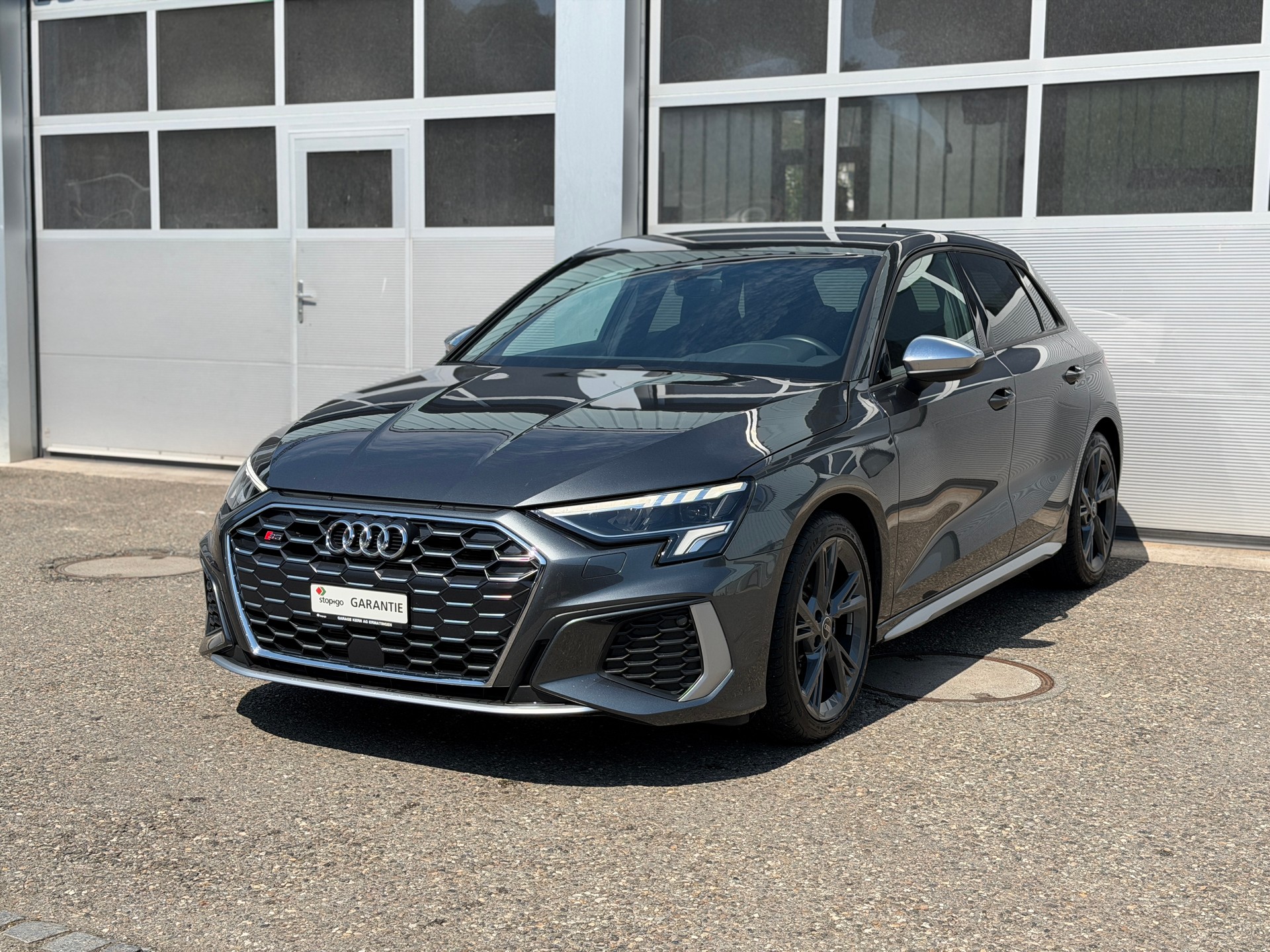 AUDI S3 Sportback 2.0 TFSI quattro S-tronic-image-0