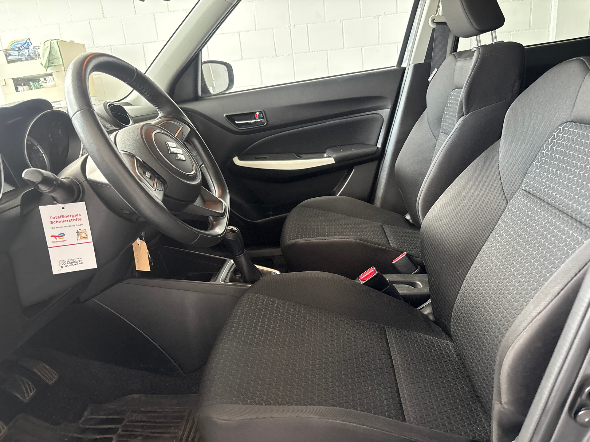 SUZUKI Swift 1.0 12V Compact+-image-8