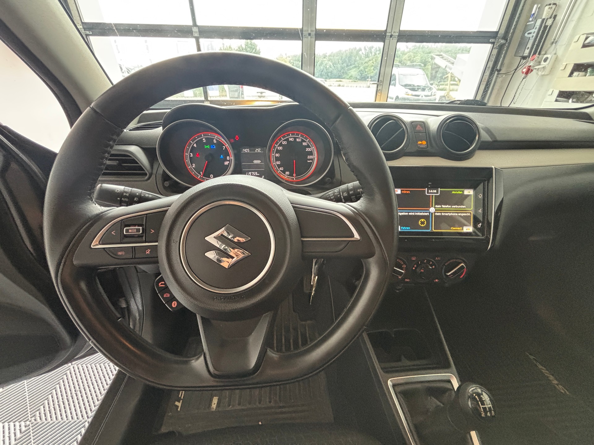 SUZUKI Swift 1.0 12V Compact+-image-7