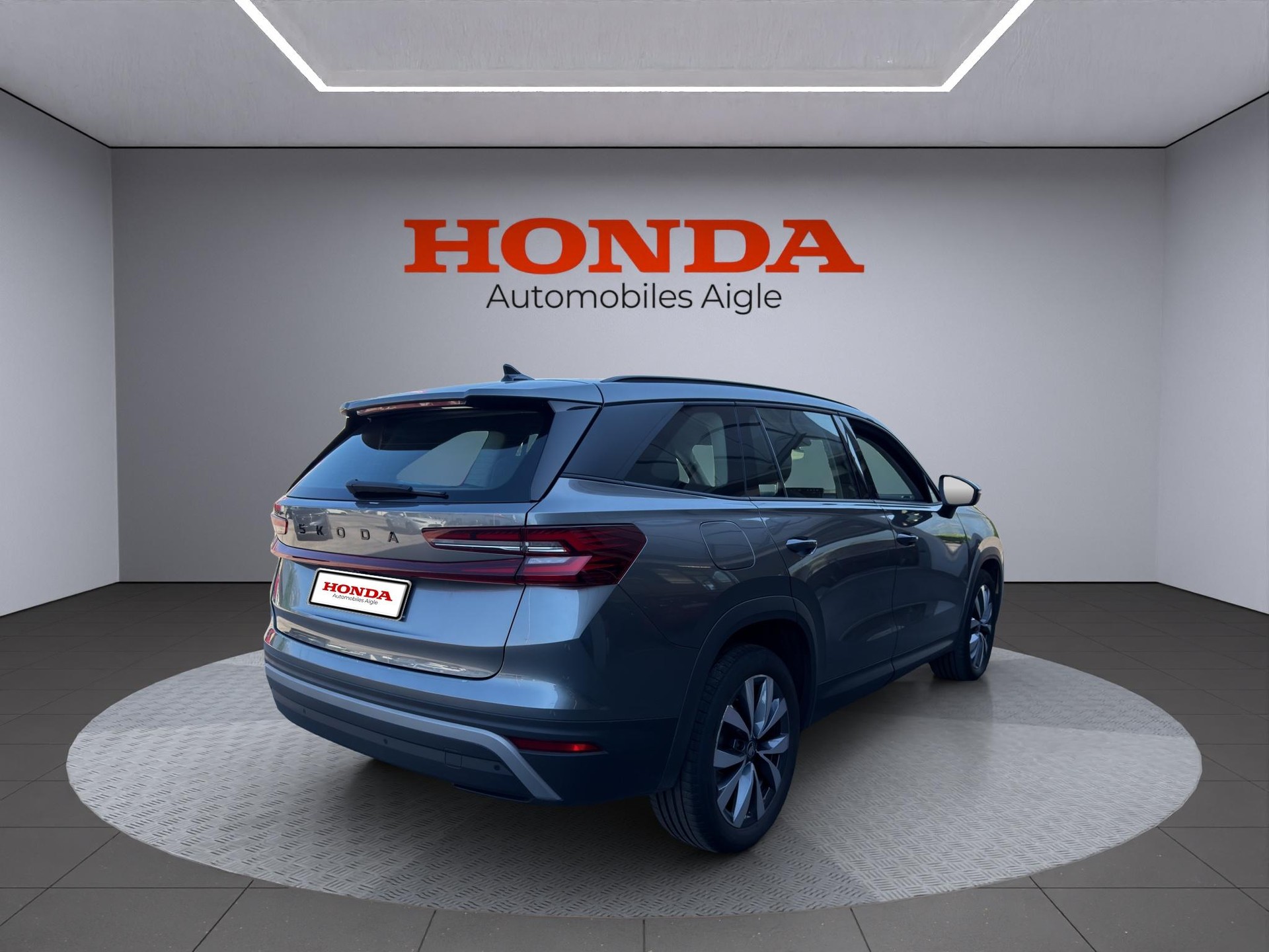 SKODA Kodiaq 2.0 TSI Selection-image-4