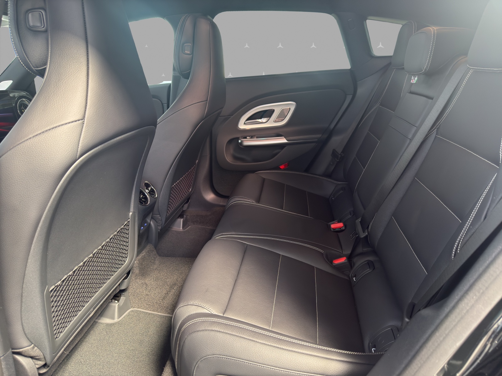MERCEDES-BENZ CLA Shooting Brake 220 4Matic 8G-DCT-image-13