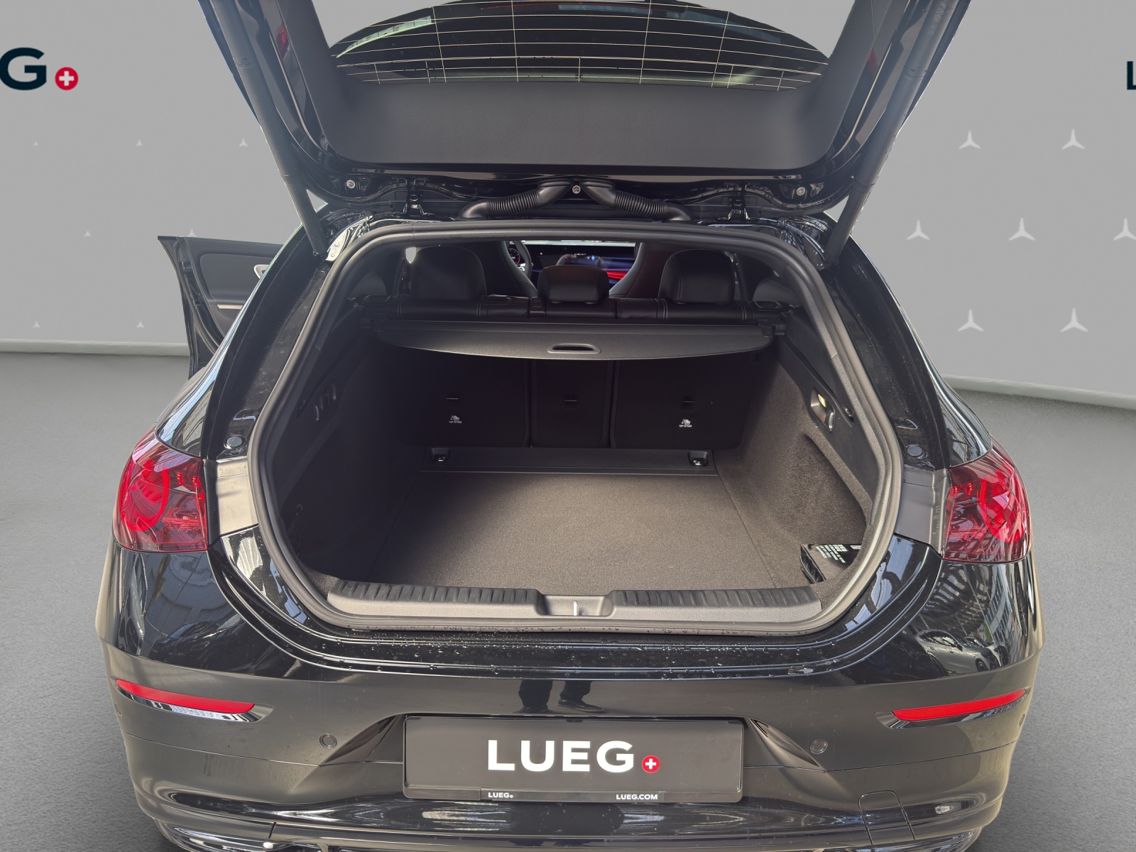 MERCEDES-BENZ CLA Shooting Brake 220 4Matic 8G-DCT-image-14