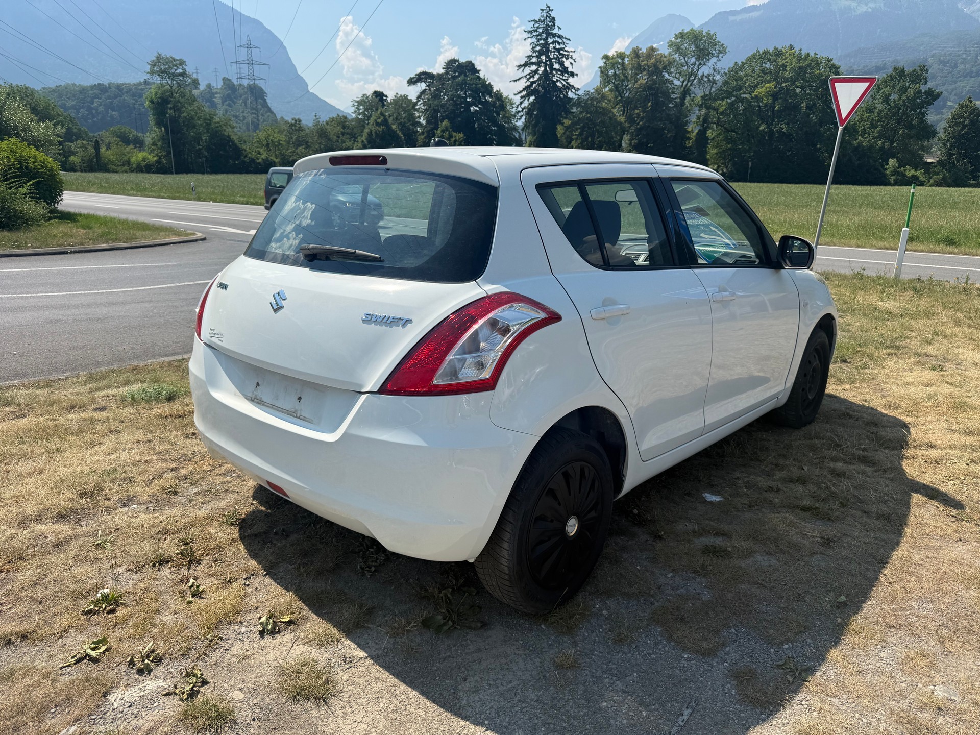 SUZUKI Swift 1.2i 16V Compact Top 4x4-image-1