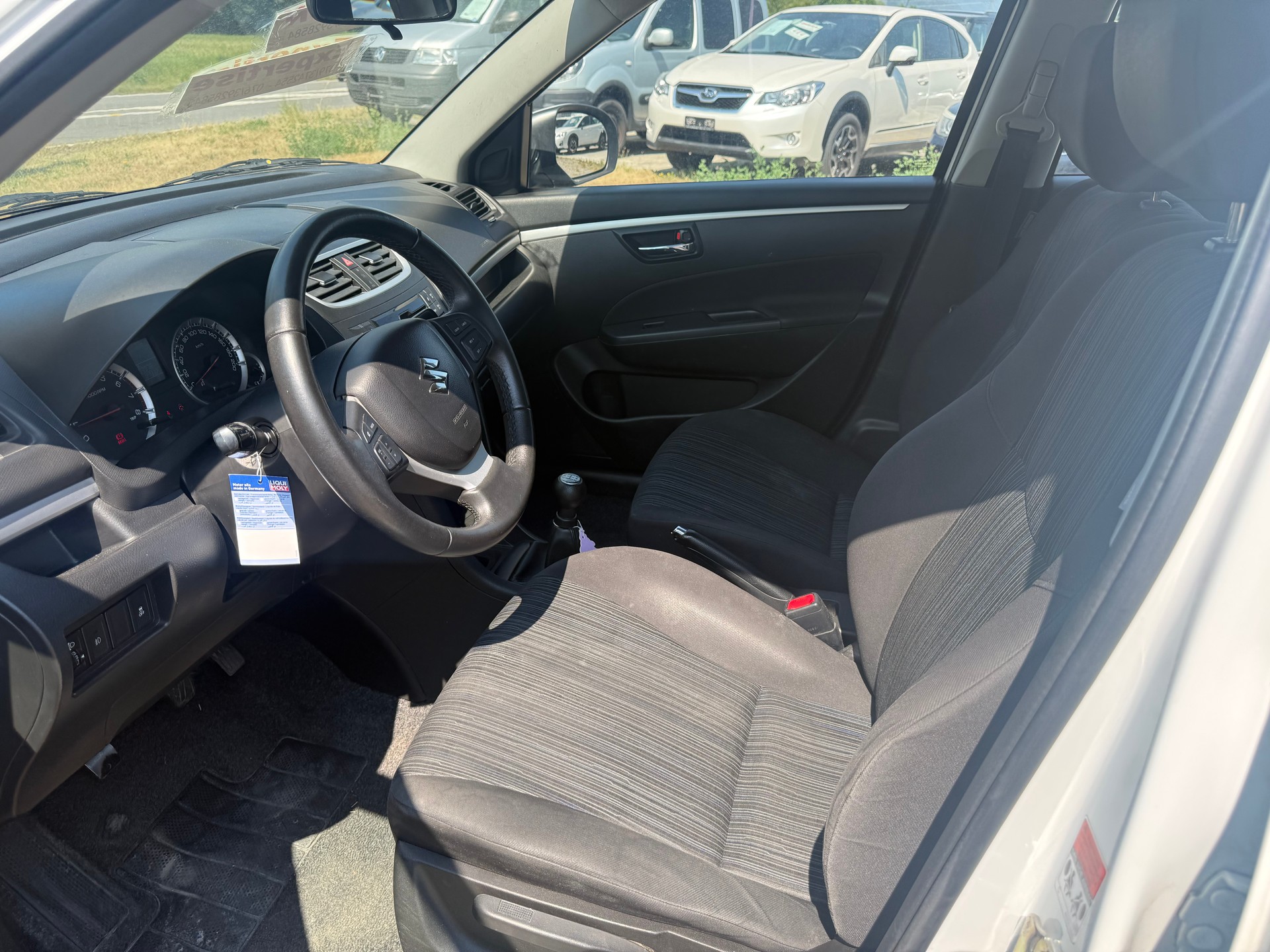SUZUKI Swift 1.2i 16V Compact Top 4x4-image-8