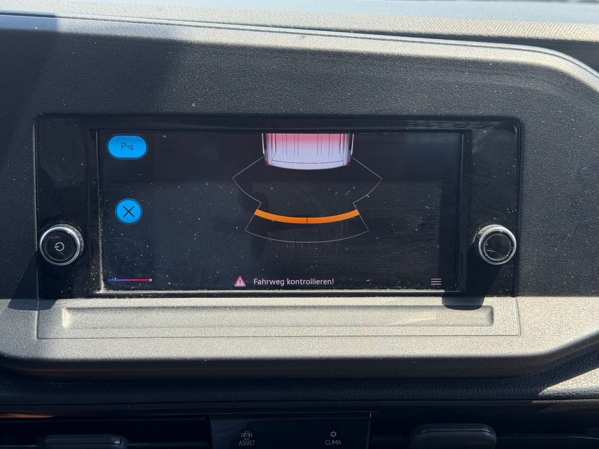 VW 2.0TDI Navi, Klima, AHK 1500 Kg, Nutzlast 650 kg-image-14