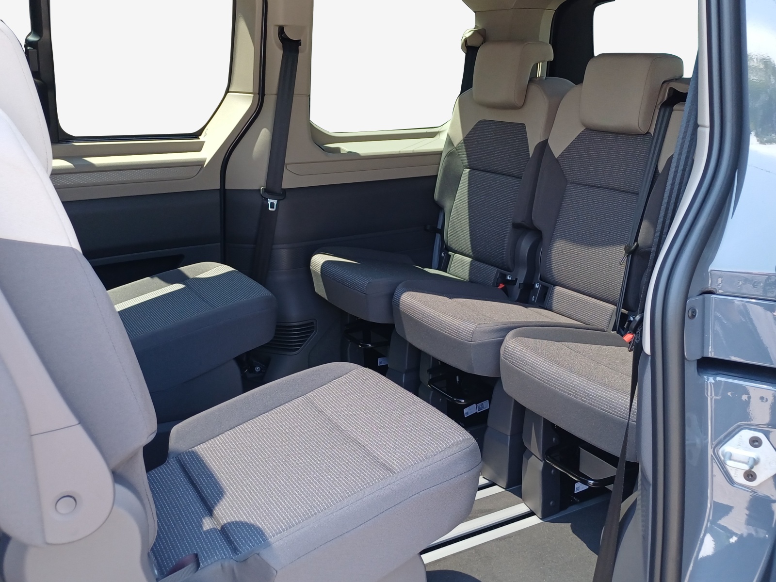 VW Multivan Liberty kurz-image-11