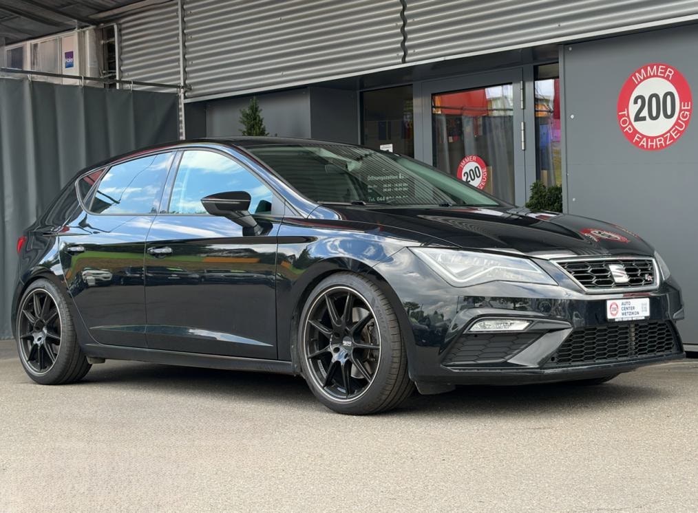 SEAT Leon 2.0 TDi FR-showroom-element-1