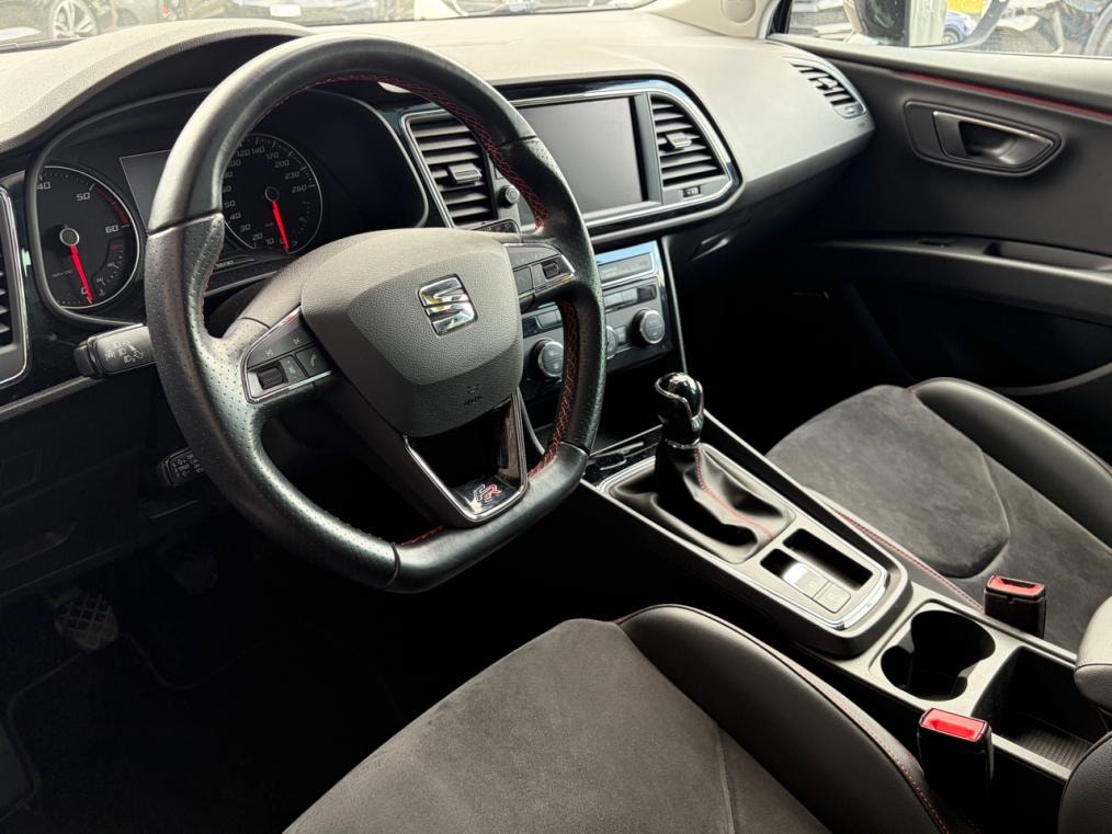 SEAT Leon 2.0 TDi FR-image-3
