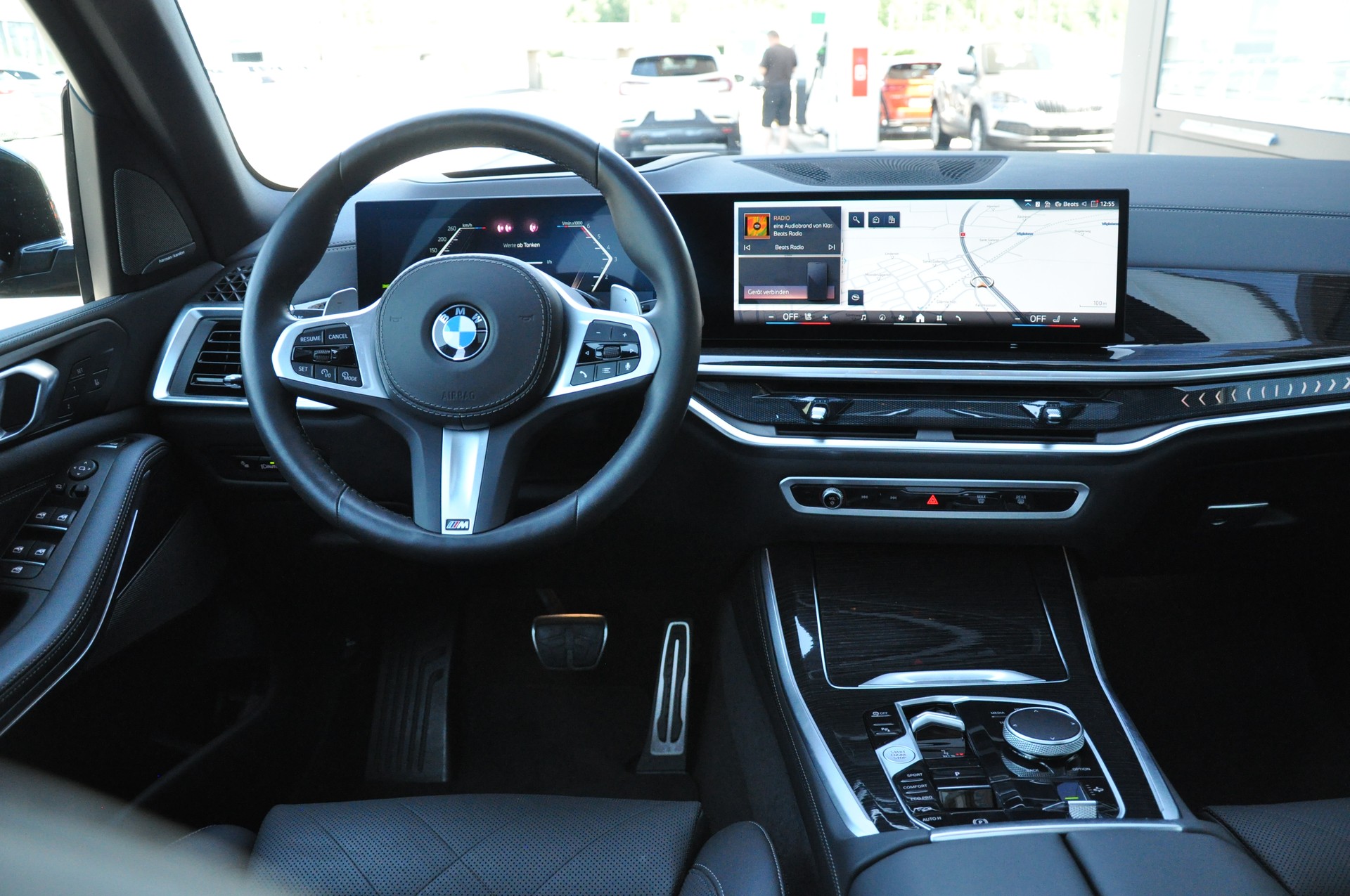 BMW X5 xDrive 48V 40d M Sport Pro Steptronic-image-16