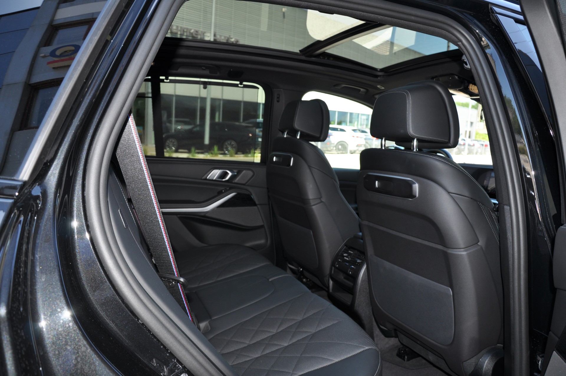 BMW X5 xDrive 48V 40d M Sport Pro Steptronic-image-21