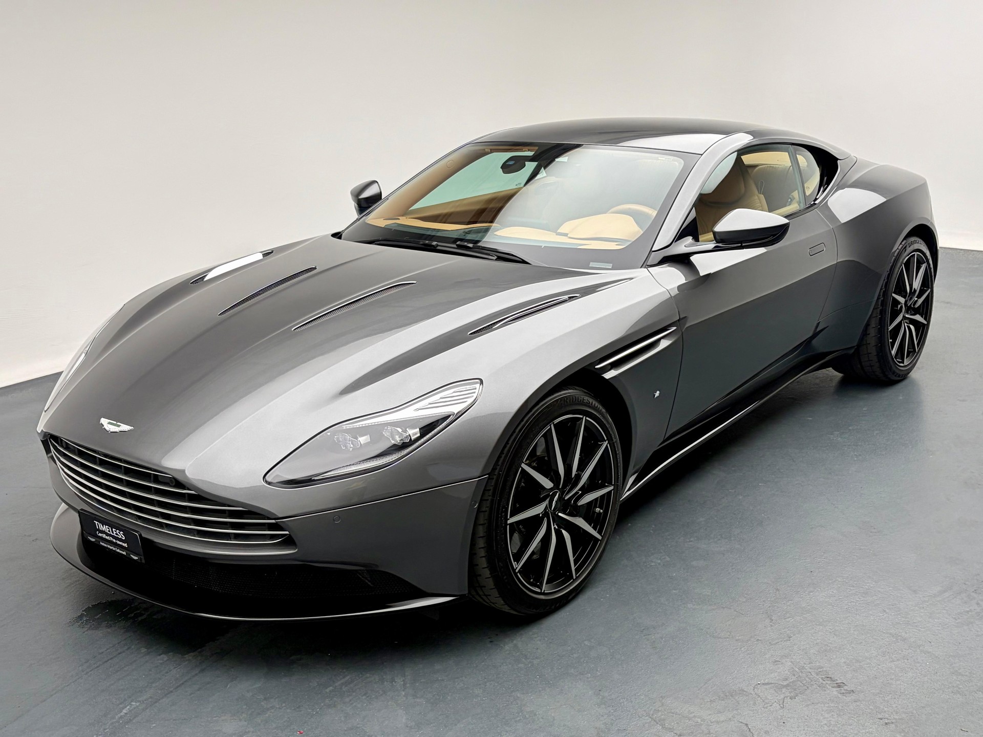 ASTON MARTIN DB11 Coupé 5.2 V12 Bi-Turbo Launch Ed.-image-0