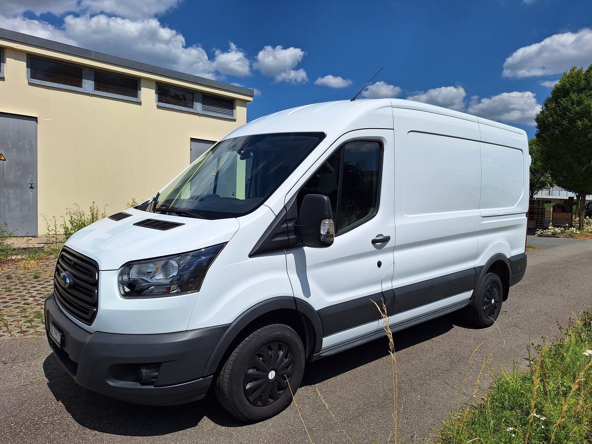 FORD Transit Van 310 L2 Trend 2.0 TDCi 105 FWD-showroom-element-2