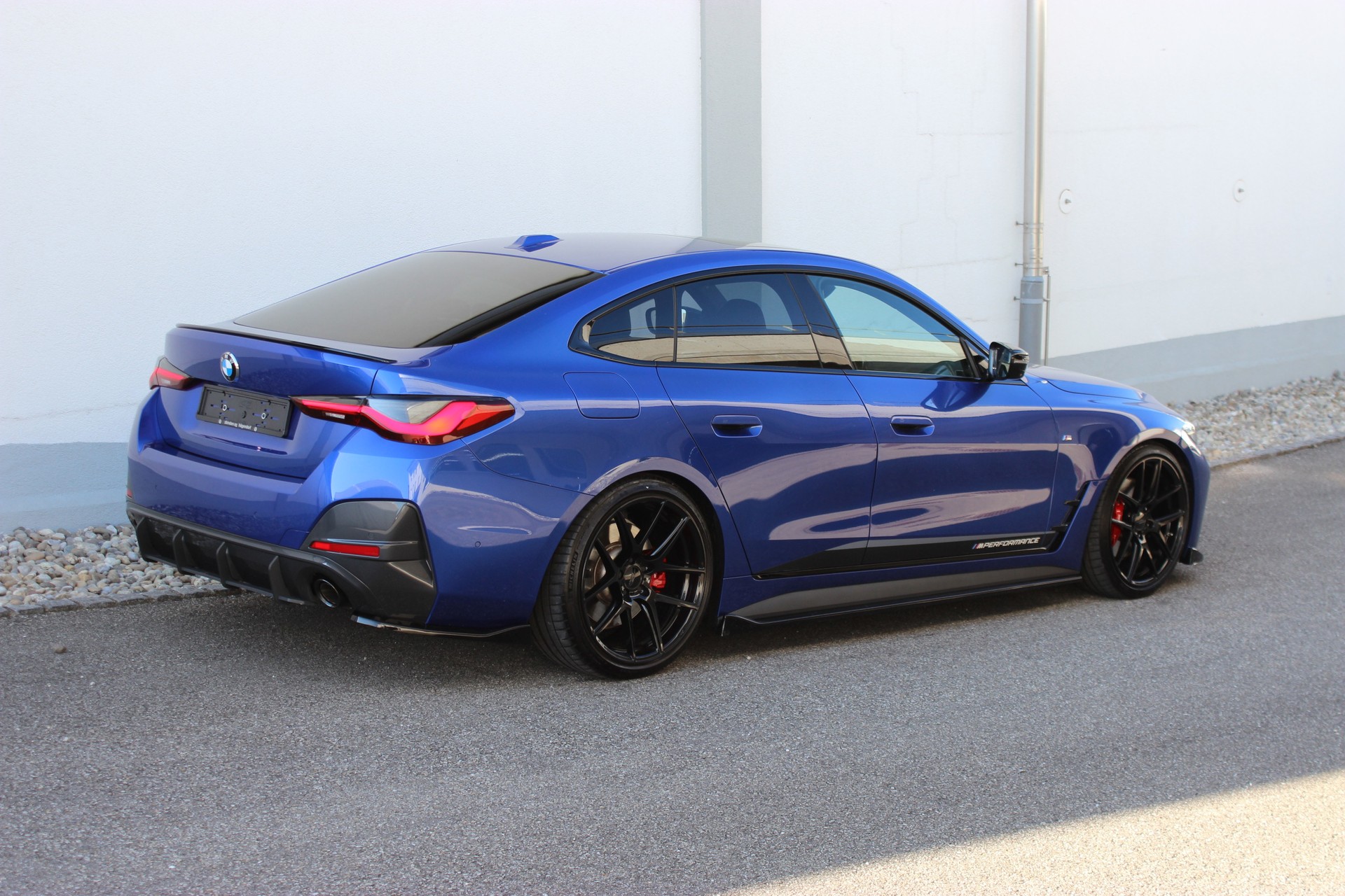 BMW 420d xDrive 48V Gran Coupé M Sport PRO *M PERFORMANCE*-image-4