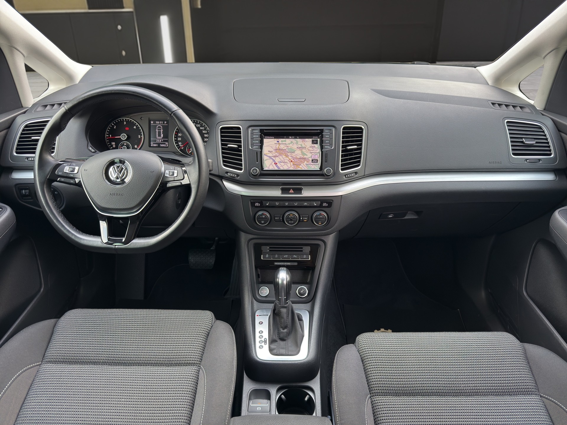 VW Sharan 2.0 TDI SCR Comfortline DSG 4m-image-10