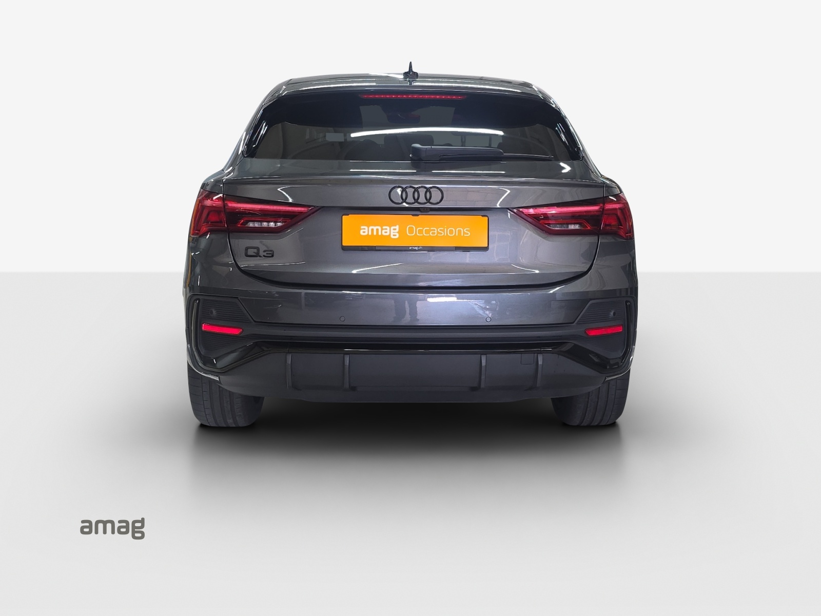 AUDI Q3 Sportback 35 TFSI S line Attraction S-tronic-image-3