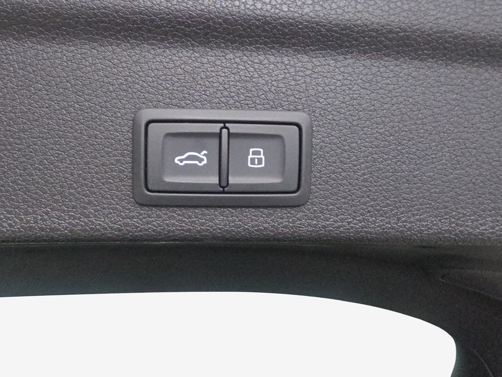 AUDI Q3 Sportback 35 TFSI S line Attraction S-tronic-image-15