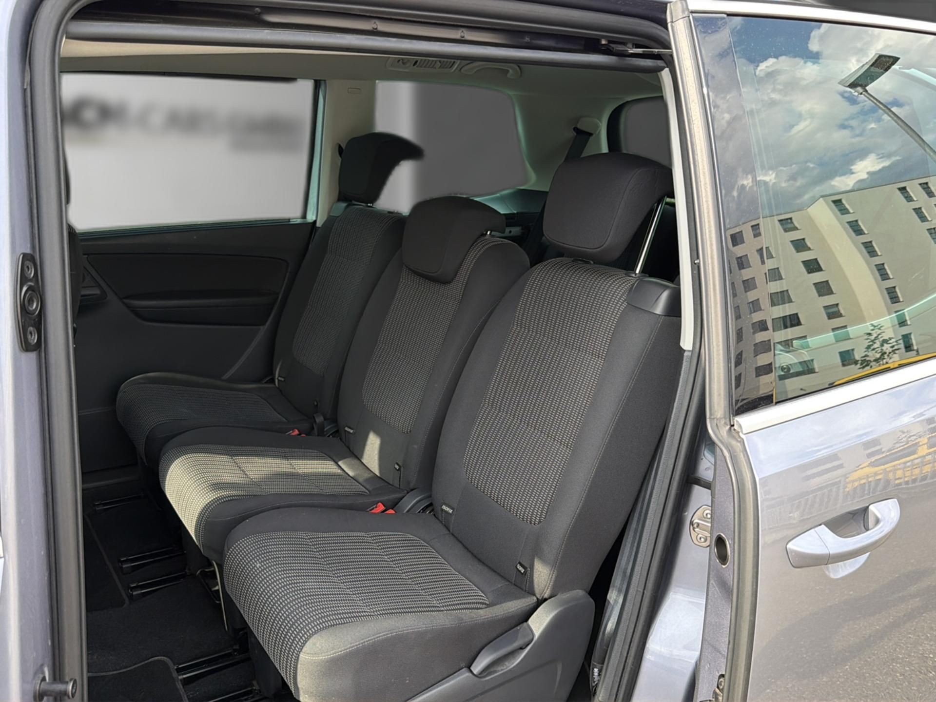 SEAT Alhambra 2.0 TDI Executive (EURO 6d-TEMP)-image-10