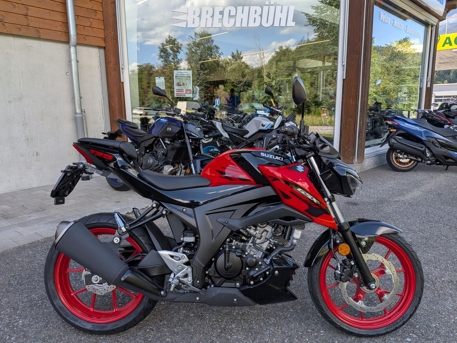 SUZUKI GSX-S 125