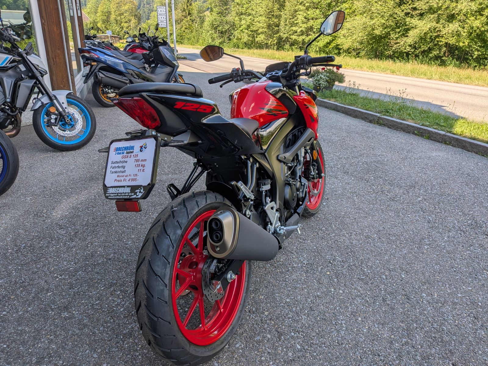SUZUKI GSX-S 125-image-5