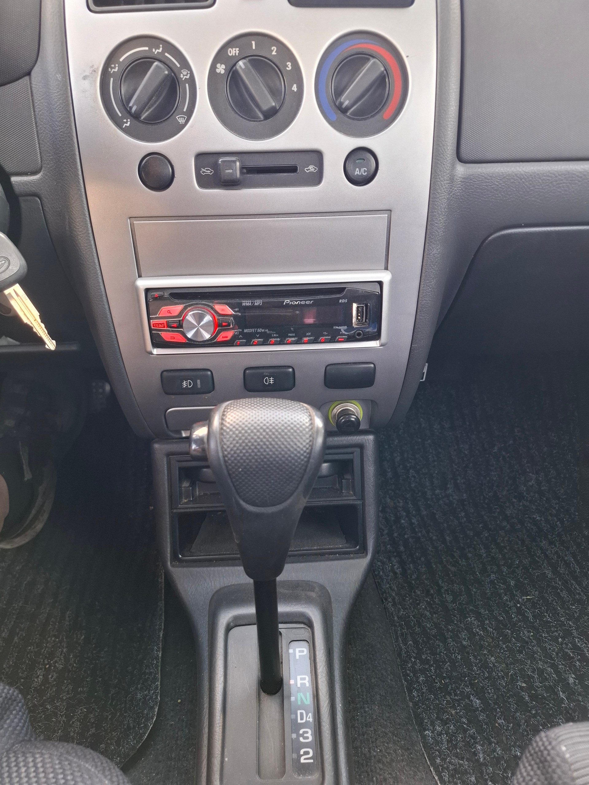 DAIHATSU SIRION-image-6