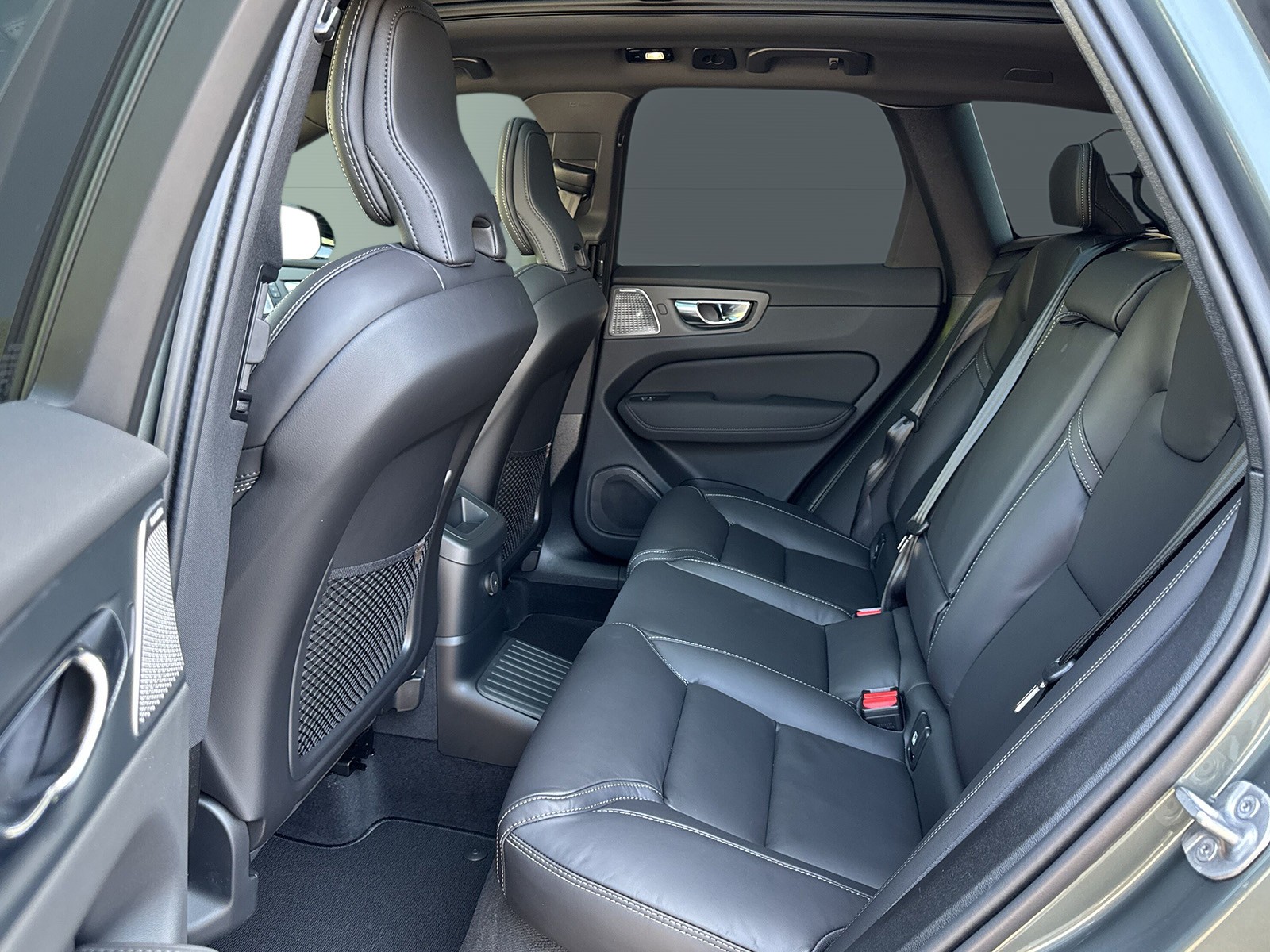 VOLVO XC60 T8 Allradantrieb Plug-in Hybrid-image-9