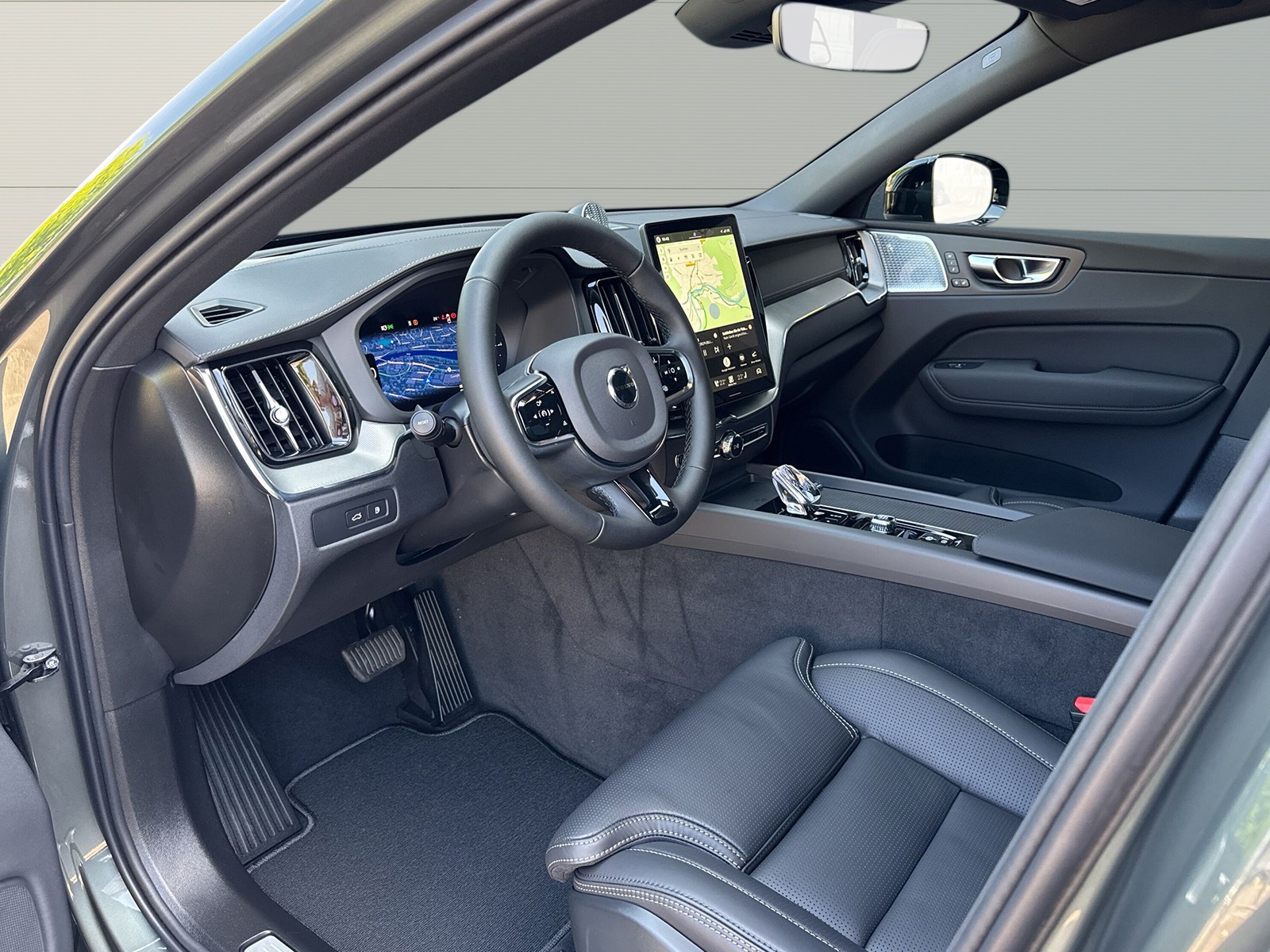 VOLVO XC60 T8 Allradantrieb Plug-in Hybrid-image-6