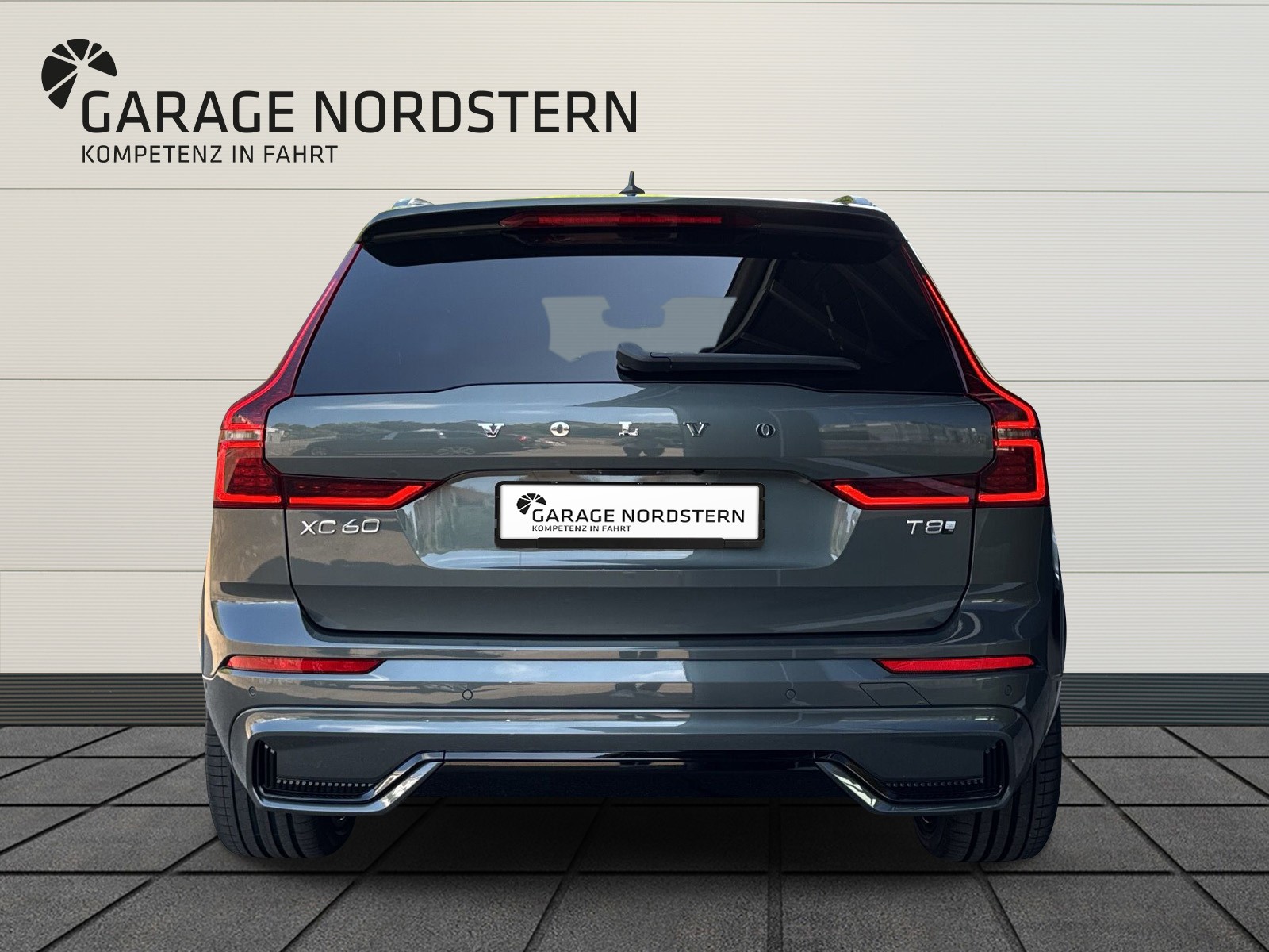 VOLVO XC60 T8 Allradantrieb Plug-in Hybrid-showroom-element-3