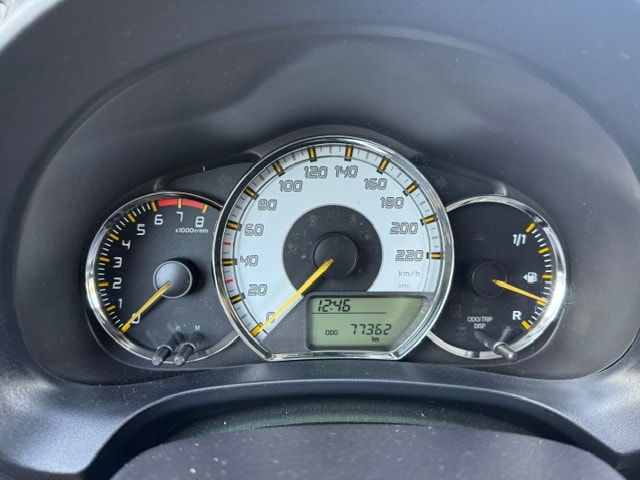 TOYOTA Yaris 1.33 Style Multidrive-image-14