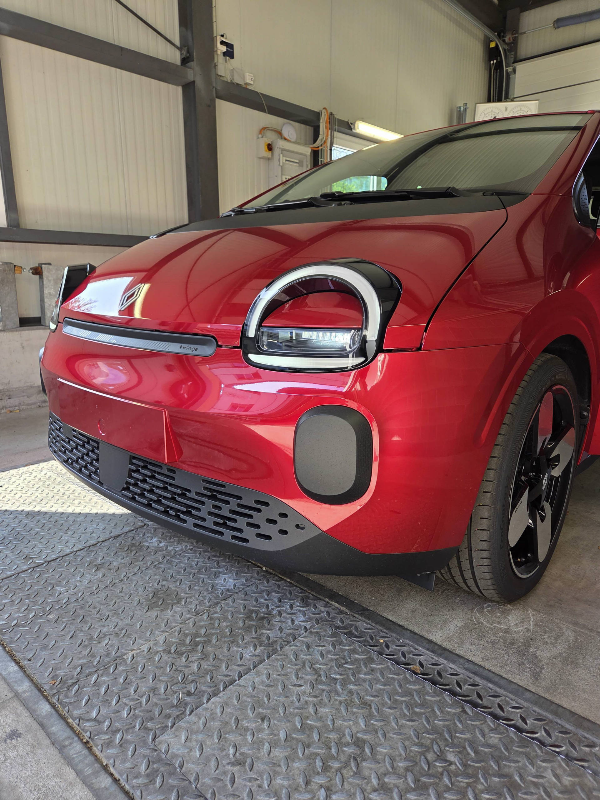 RENAULT Twingo E-Tech Urban Range evolution-image-13