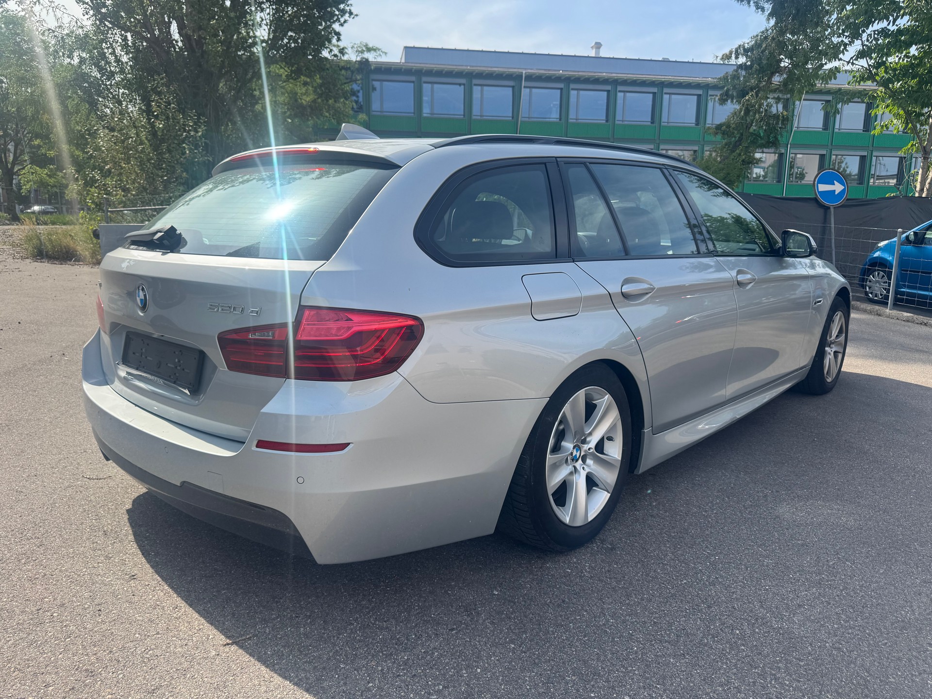 BMW 520d Touring xDrive Steptronic-image-6