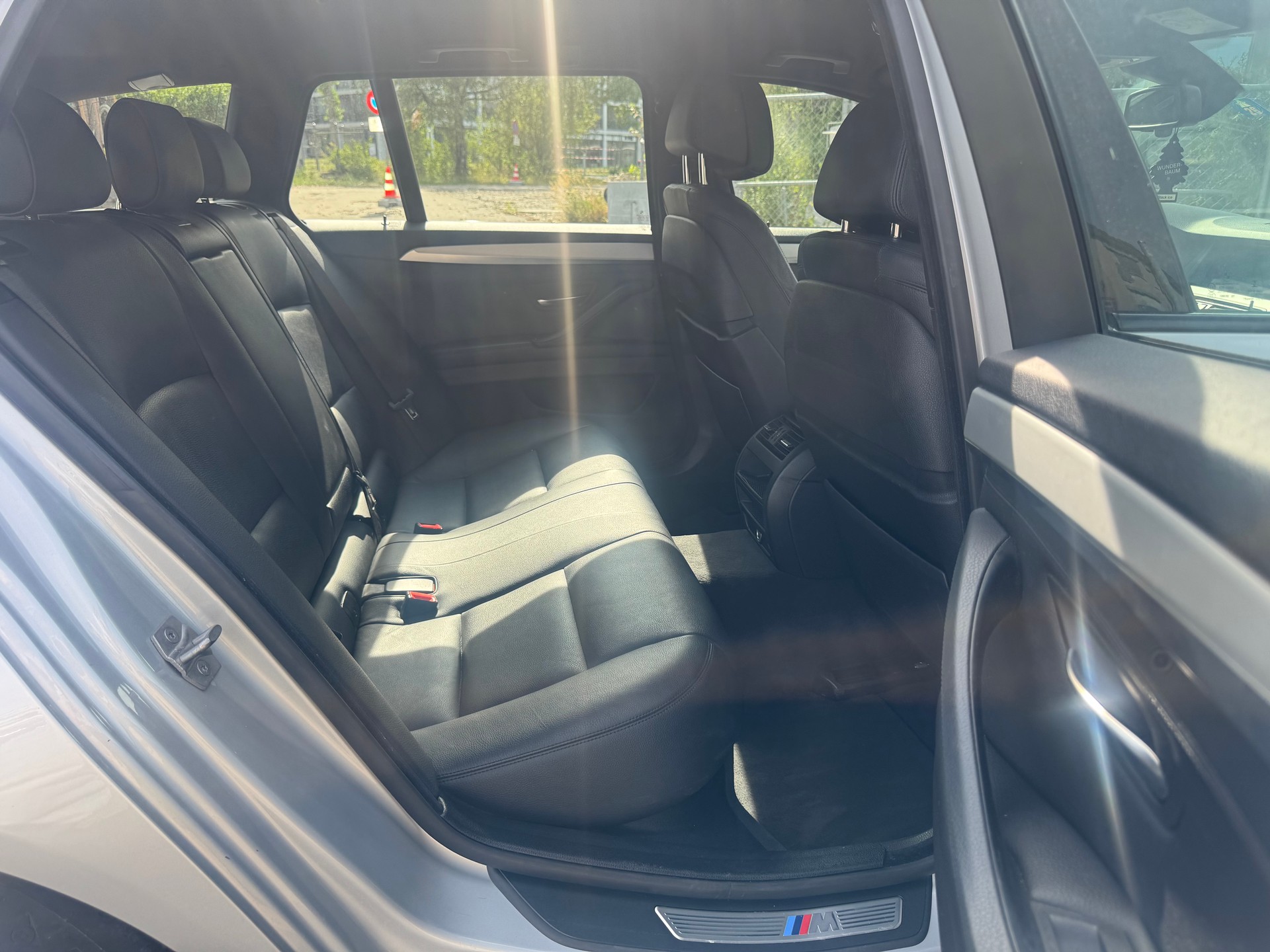 BMW 520d Touring xDrive Steptronic-image-14