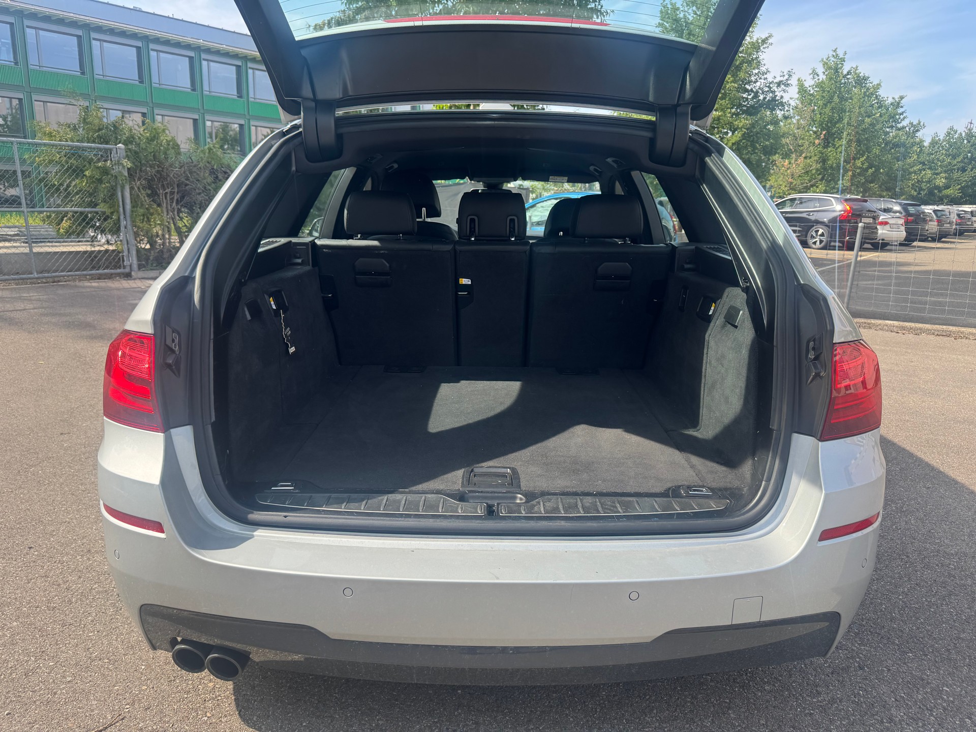BMW 520d Touring xDrive Steptronic-image-10