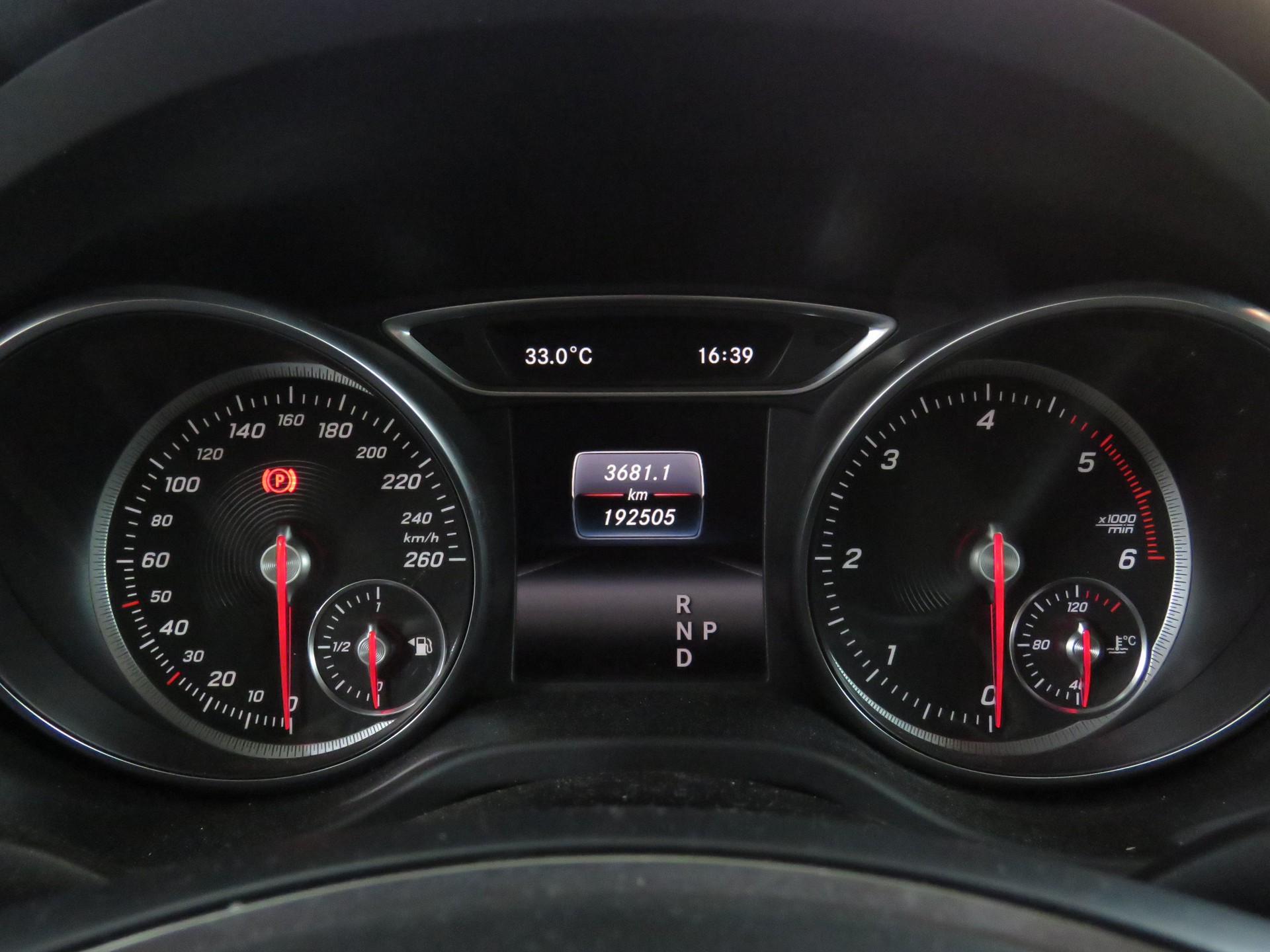 MERCEDES-BENZ CLA Shooting Brake 200 d Urban 7G-DCT (Automat) Fixpreis !!!-image-13