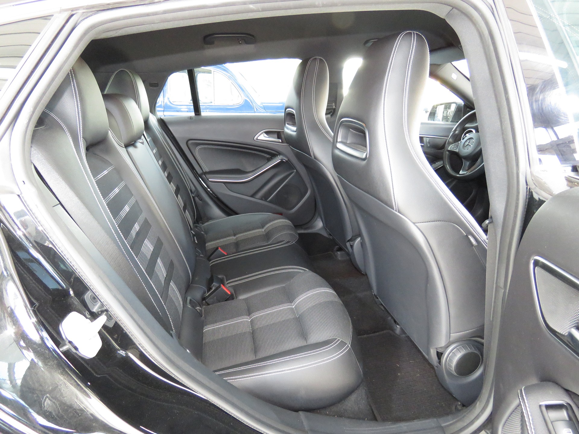 MERCEDES-BENZ CLA Shooting Brake 200 d Urban 7G-DCT (Automat) Fixpreis !!!-image-11
