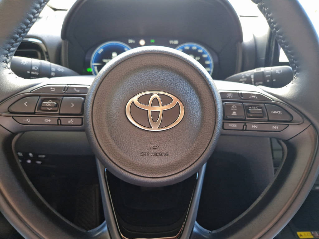 TOYOTA Yaris Cross 1.5 VVT-i HSD Prem 47403/000-image-15