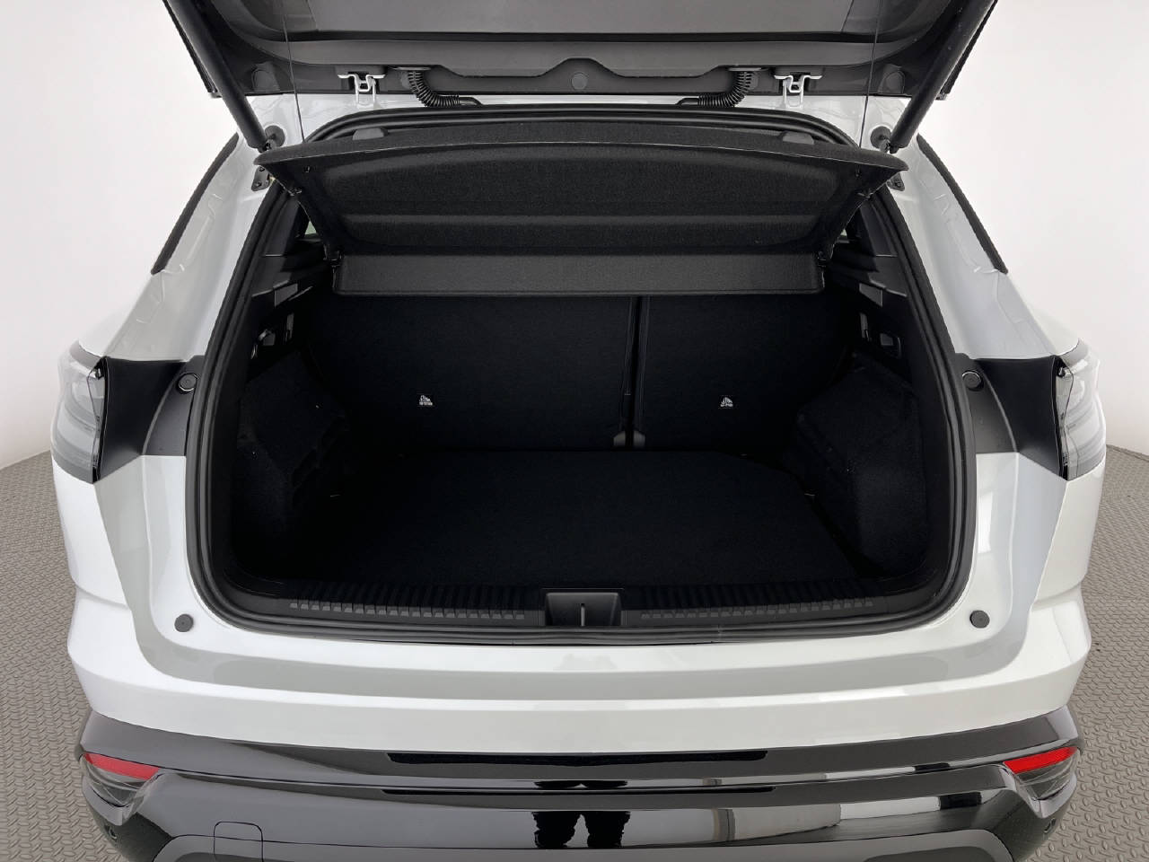 RENAULT Austral 1.2 E-Tech esprit Alpine-image-17