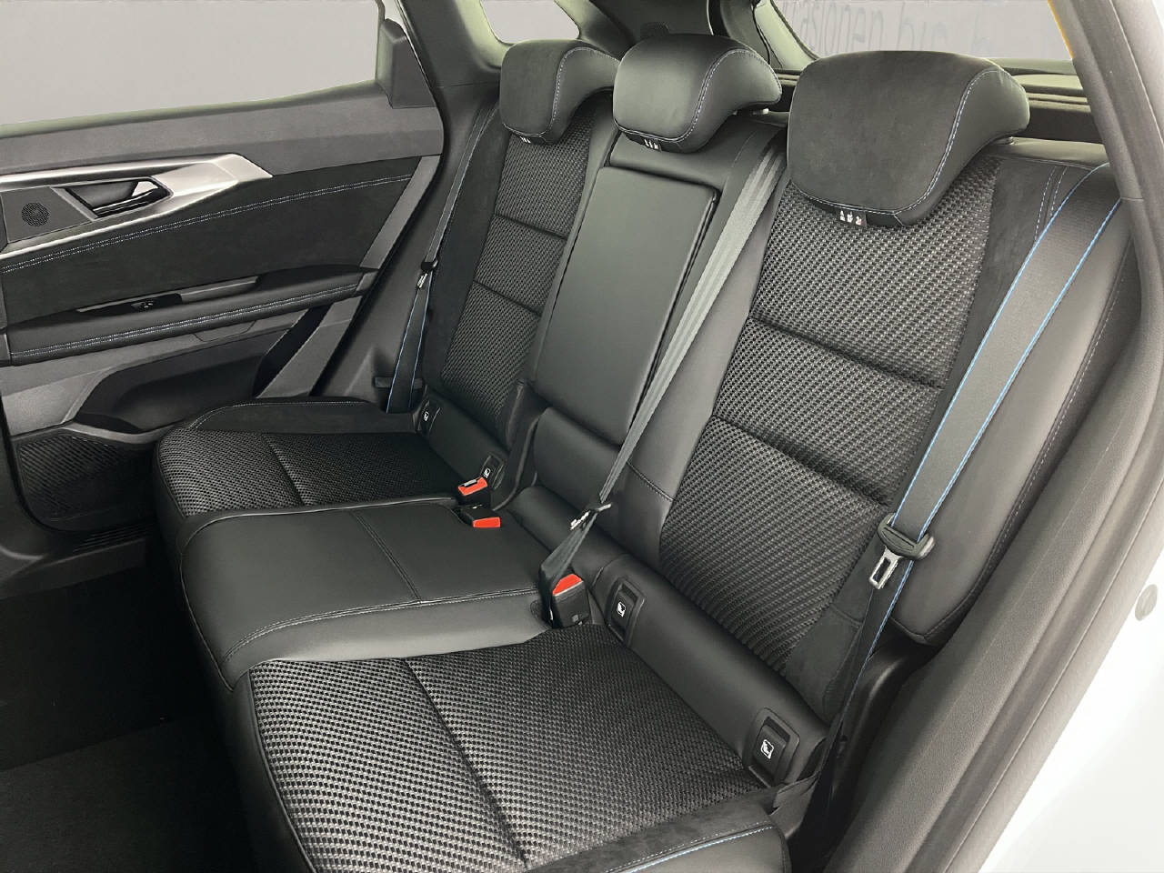 RENAULT Austral 1.2 E-Tech esprit Alpine-image-16