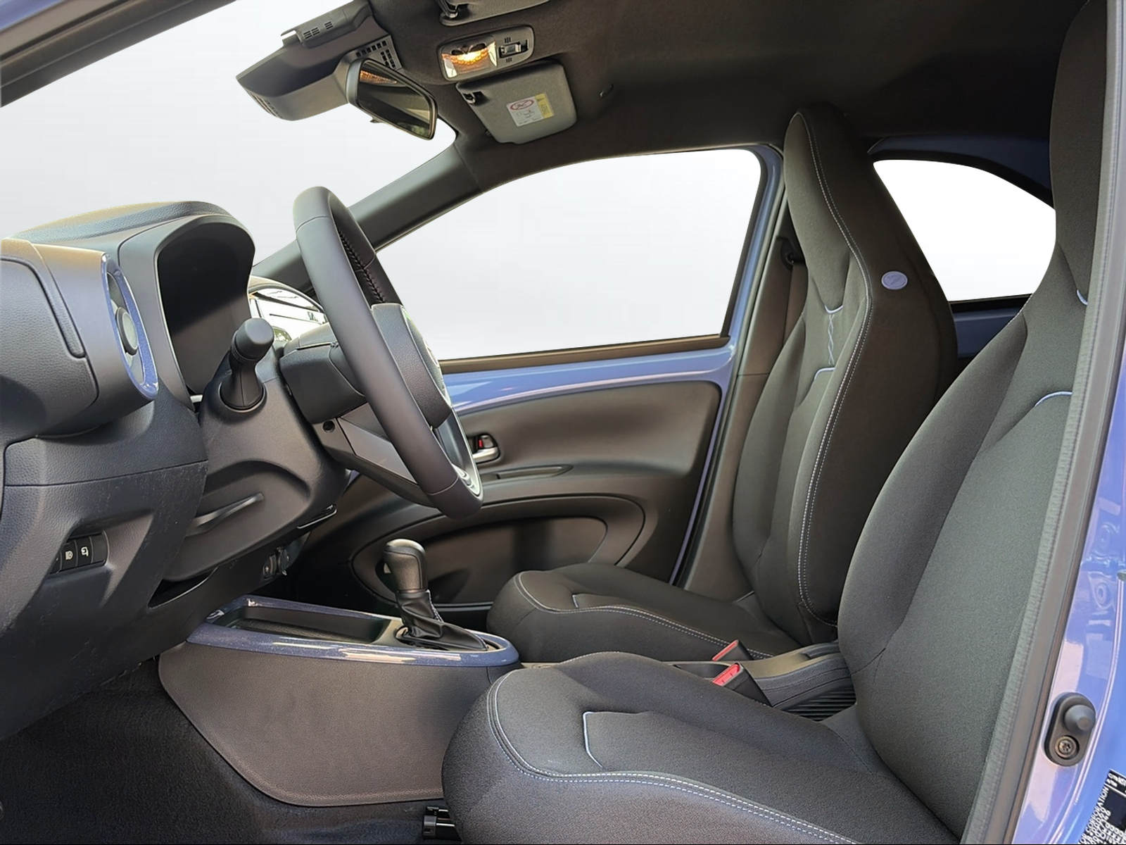 TOYOTA Aygo X 1.5 Trend e-CVT-image-8