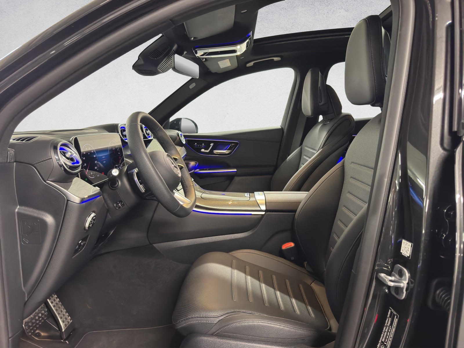 MERCEDES-BENZ GLC 300 de AMG Line 4Matic EQ Star-image-10