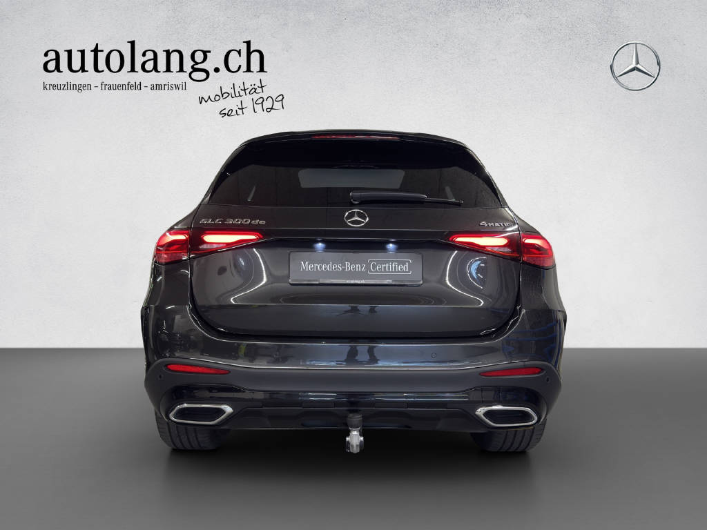 MERCEDES-BENZ GLC 300 de AMG Line 4Matic EQ Star-image-16