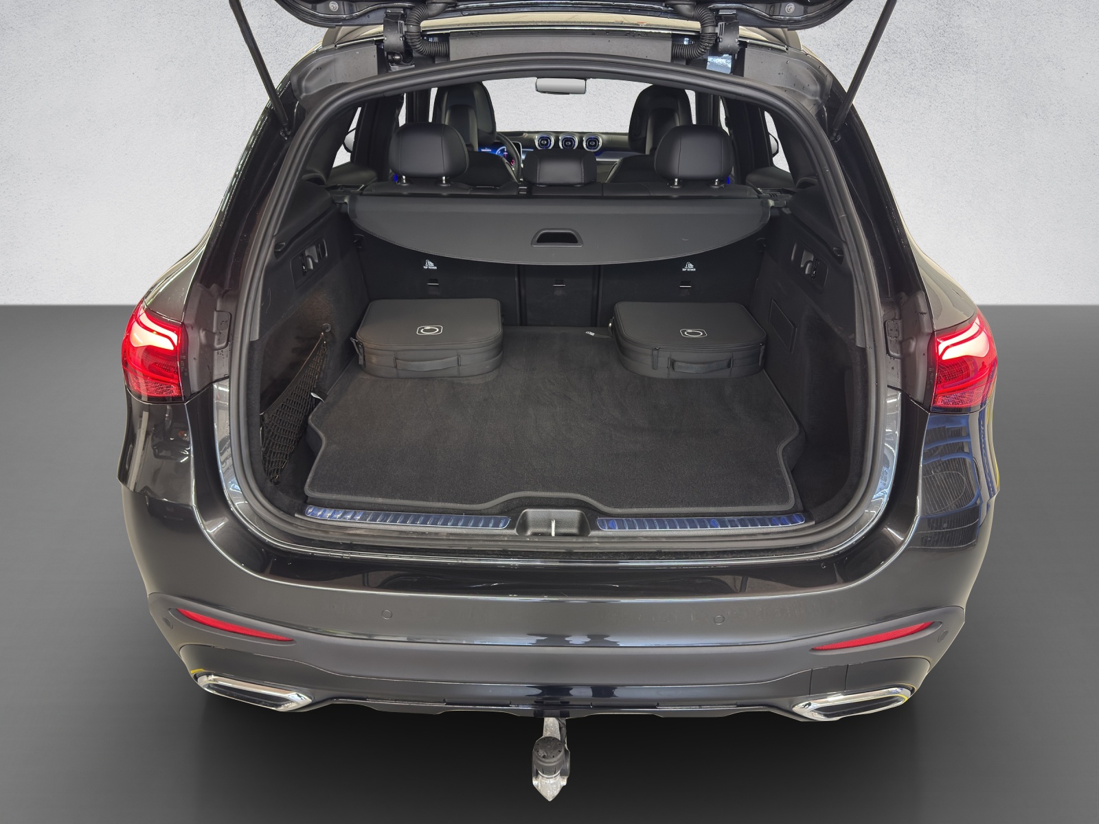 MERCEDES-BENZ GLC 300 de AMG Line 4Matic EQ Star-image-8