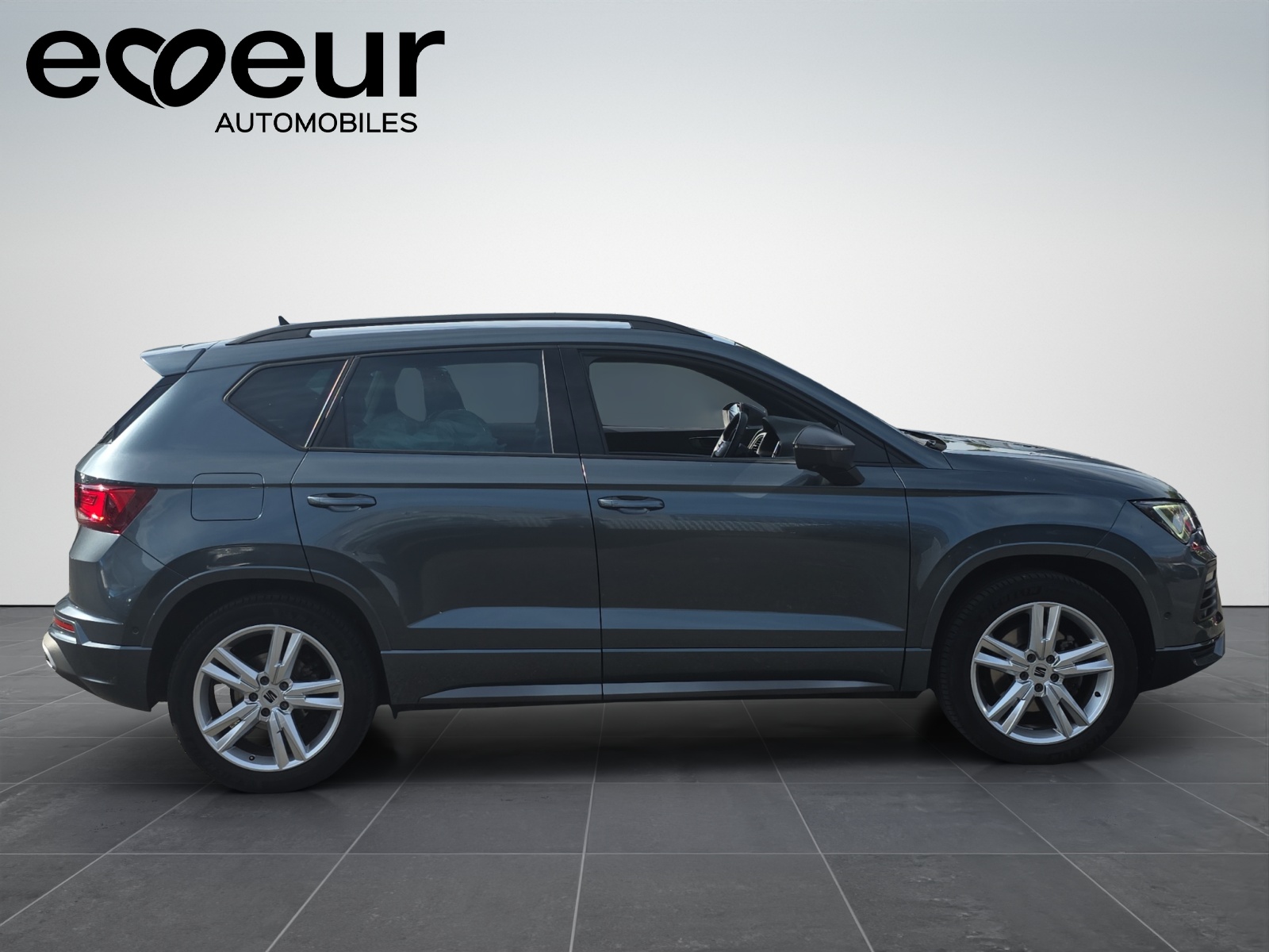 SEAT Ateca 2.0 TSI Hola FR 4Drive DSG-image-6
