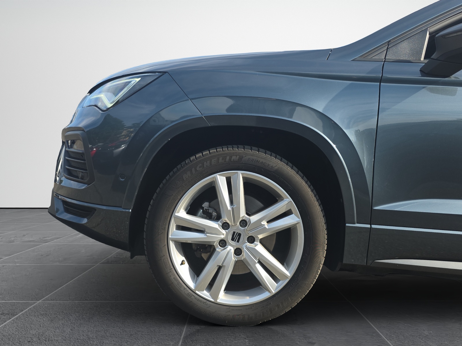 SEAT Ateca 2.0 TSI Hola FR 4Drive DSG-image-13