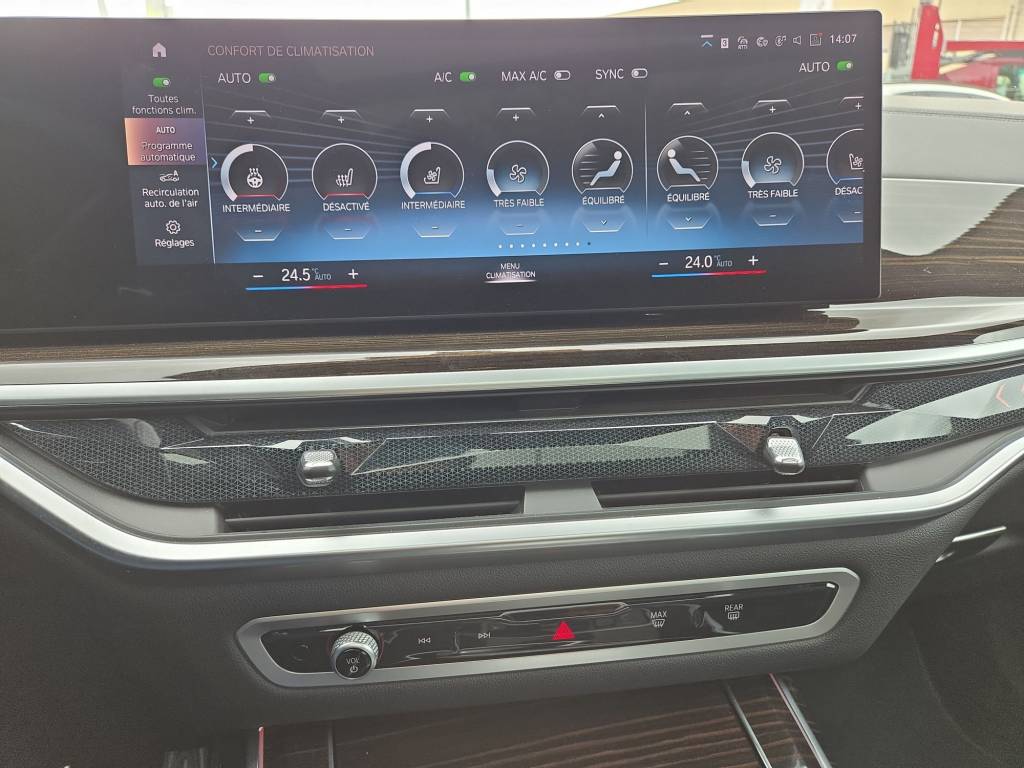 BMW X7 xDrive 48V 40d M Sport Pro Steptronic-image-16