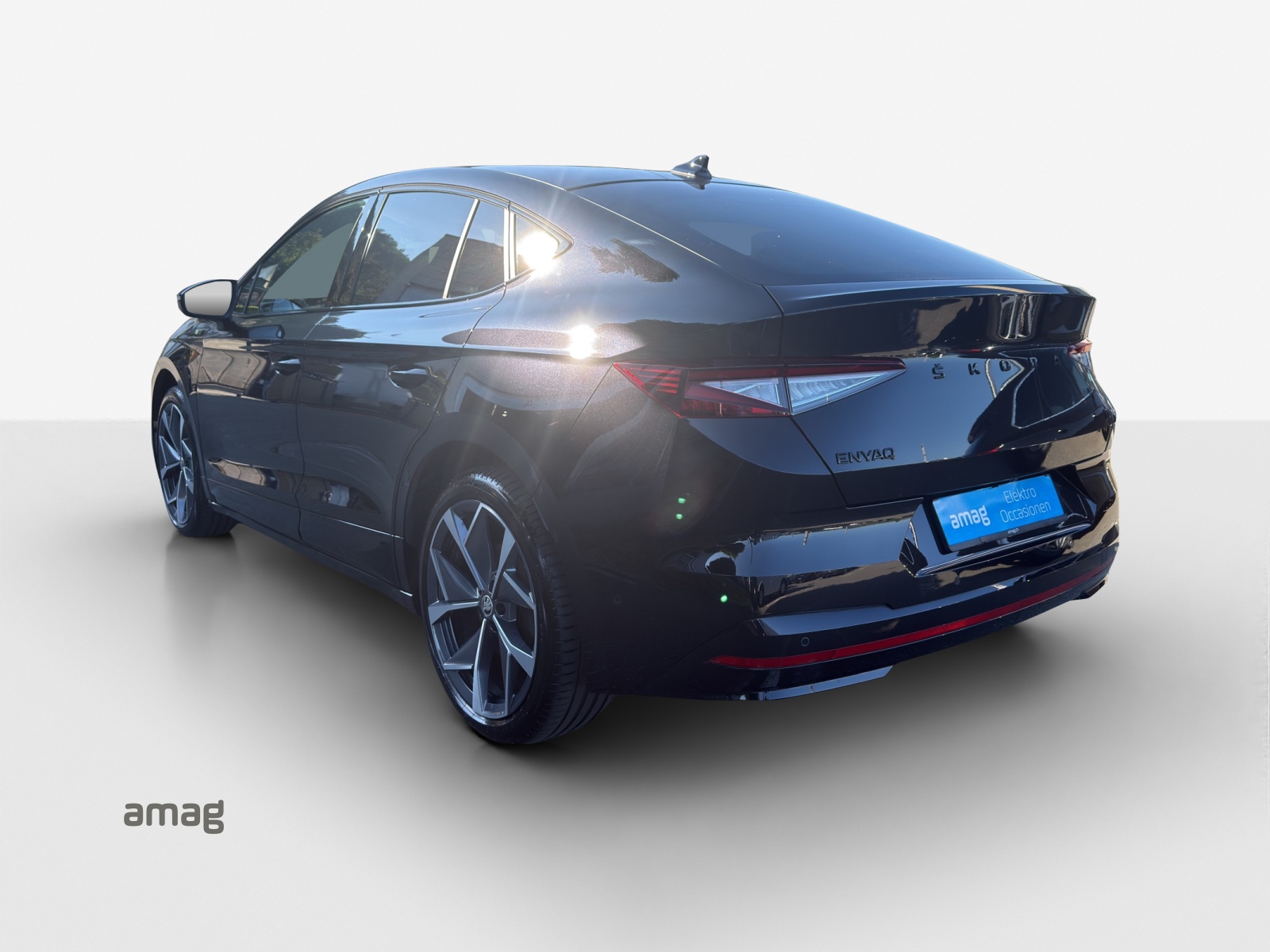 SKODA Enyaq Coupé RS iV 80 4x4-image-2