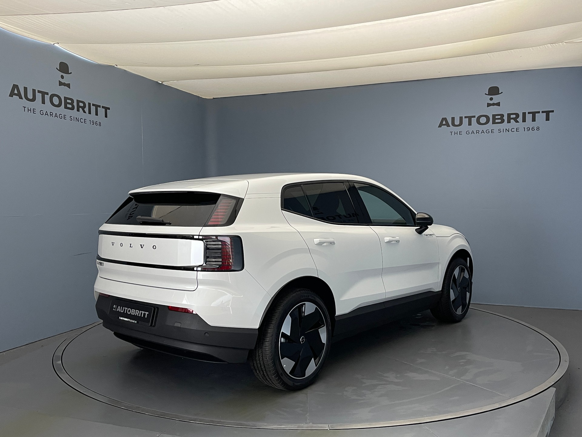 VOLVO EX30 E60 Core Core-image-2